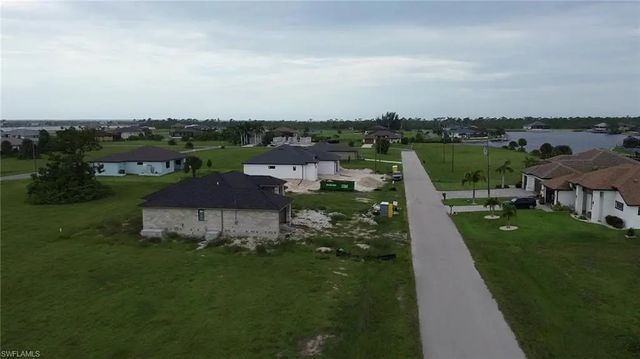 2 of 5 - 4012 Nw 38th Street, Cape Coral, FL
