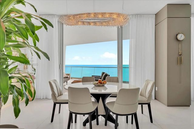 5 of 24 - 16901 Collins Avenue #1802, Sunny Isles Beach, FL