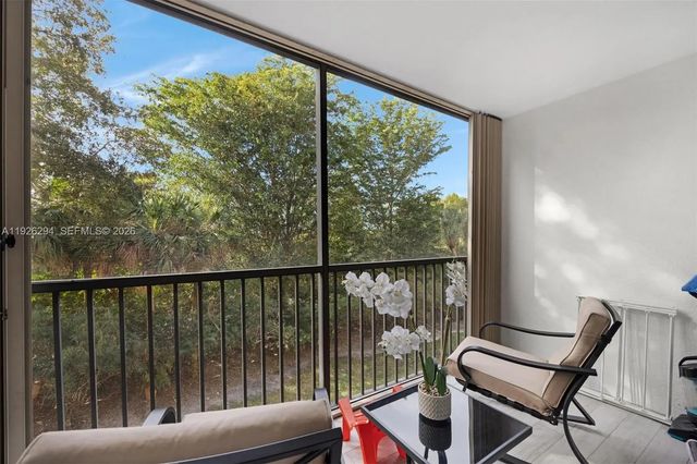 4 of 34 - 900 Sw 142nd Avenue #306l, Pembroke Pines, FL
