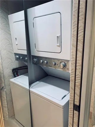 Photo of Listing #F10539971