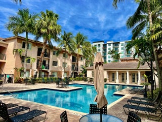 Photo of Listing #R11145877