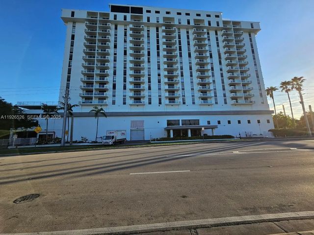 13499 Biscayne Boulevard #cu207, North Miami