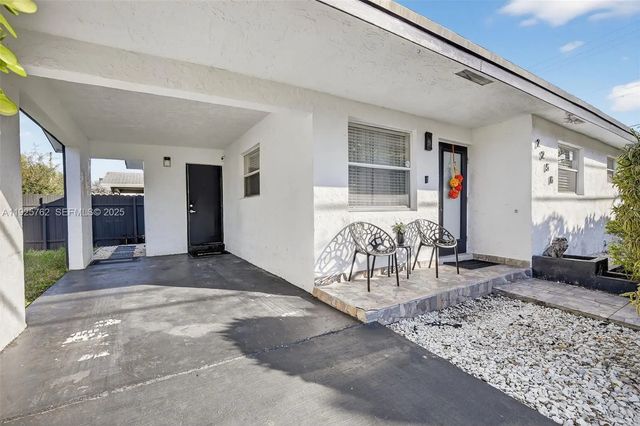 3 of 28 - 2256 Simms Street, Hollywood, FL