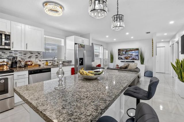 5 of 28 - 2256 Simms Street, Hollywood, FL