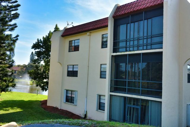 3 of 46 - 2050 Oleander Boulevard #5-306, Fort Pierce, FL