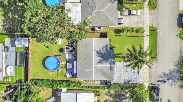 2 of 23 - 201 Nw 51st Court, Oakland Park, FL