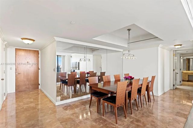 5 of 24 - 19500 Turnberry Way #26-c, Aventura, FL