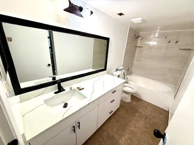 2 of 36 - 2202 S Cypress Bend Drive #101, Pompano Beach, FL
