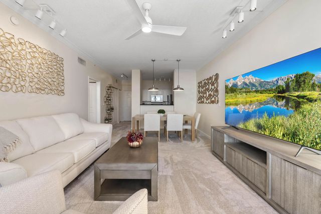5 of 24 - 651 Okeechobee Boulevard #1107, West Palm Beach, FL