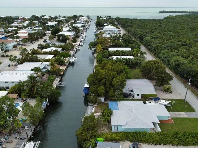 1403 Grouper Drive, Marathon