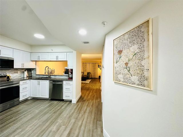 5 of 21 - 2200 S Cypress Bend Drive #802, Pompano Beach, FL
