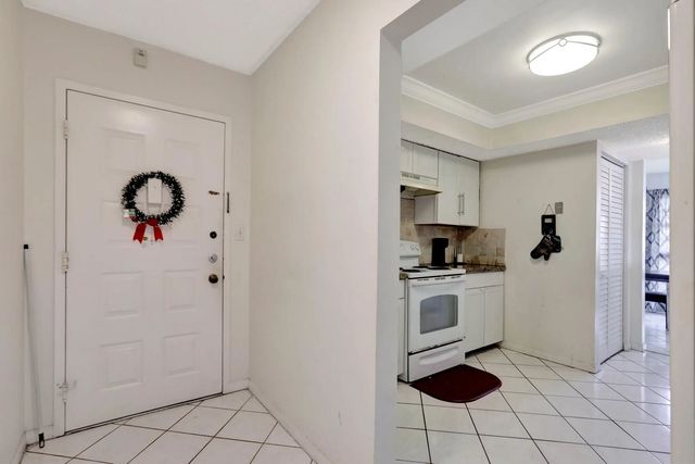 4 of 29 - 5570 Nw 44th Street #518a, Lauderhill, FL