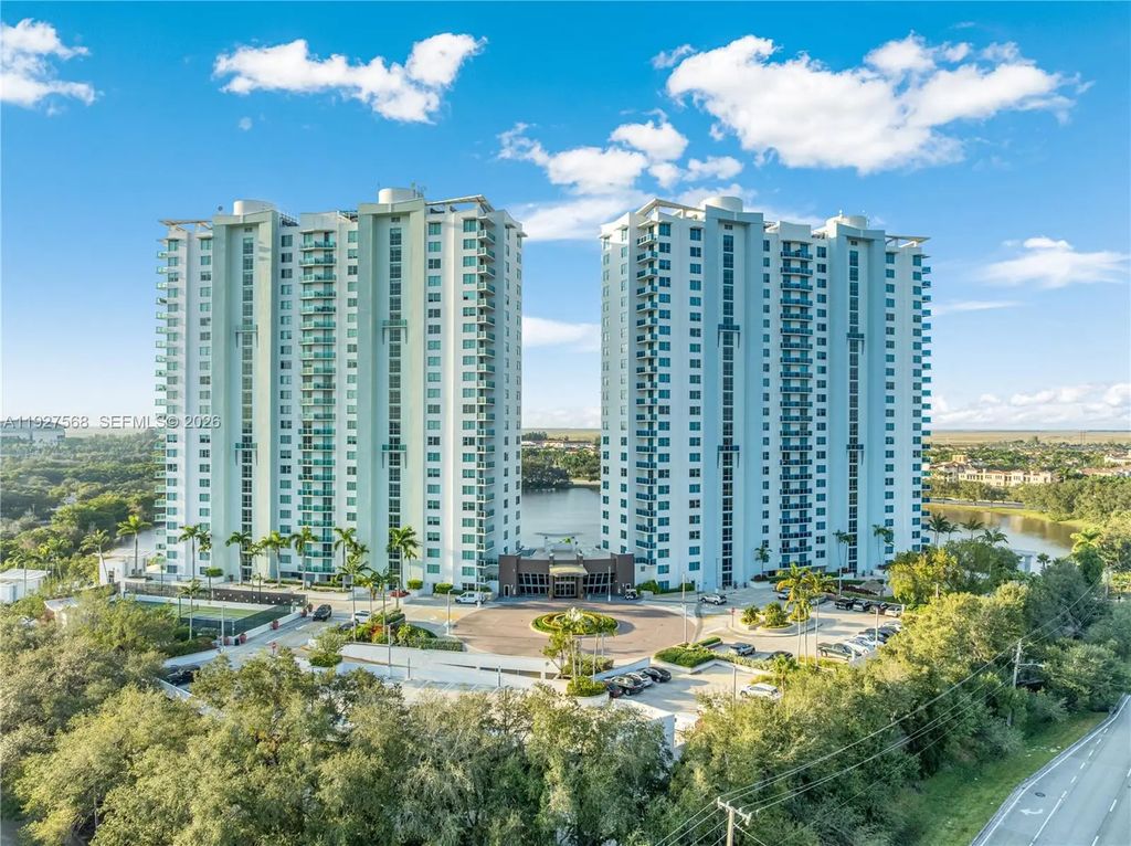 2641 N Flamingo Road #1703n, Sunrise