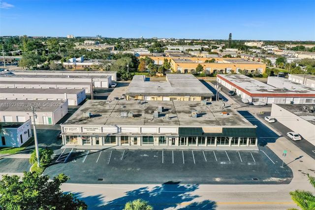 4500 N Dixie Highway, Oakland Park