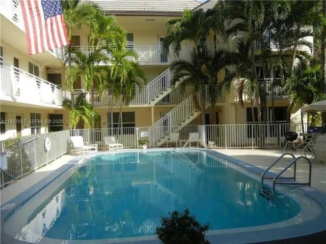 255 Sunrise Drive #103, Key Biscayne