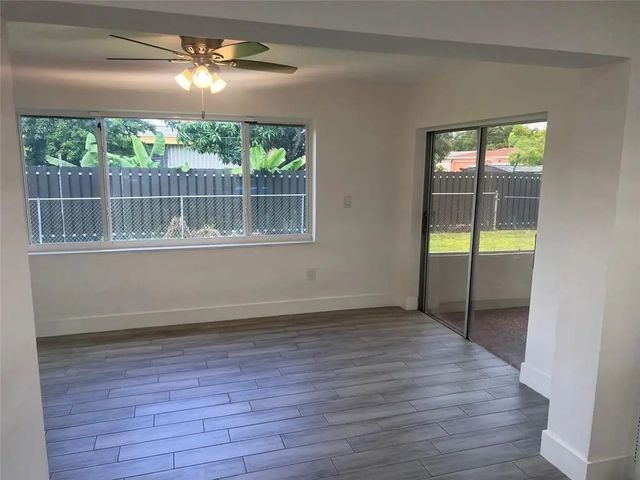 4 of 35 - 8361 Nw 27th Place, Sunrise, FL