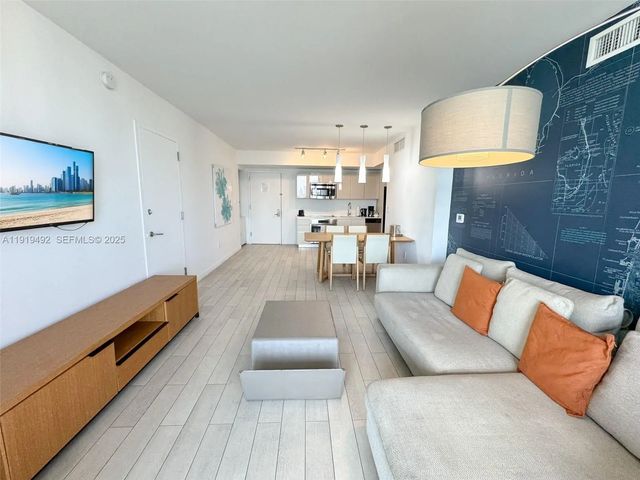 2602 E Hallandale Beach Boulevard #r1807, Hallandale Beach