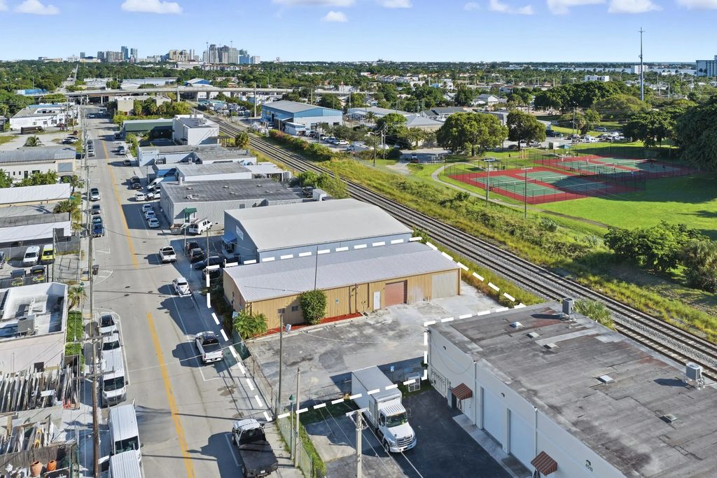 4504 Georgia Avenue, West Palm Beach