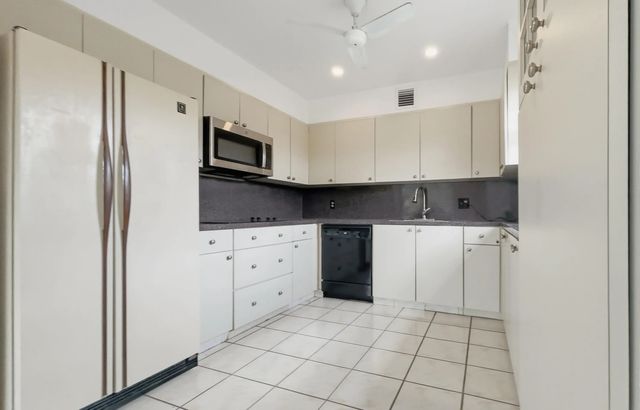 4 of 21 - 101 Sw 132nd Way #418j, Hollywood, FL