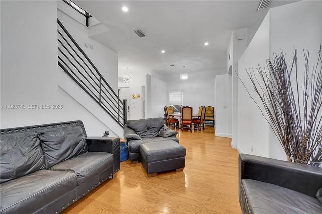 5 of 75 - 1135 Satinleaf Street, Hollywood, FL