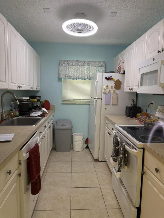 5 of 15 - 300 Sw Golfview Terrace #152, Boynton Beach, FL