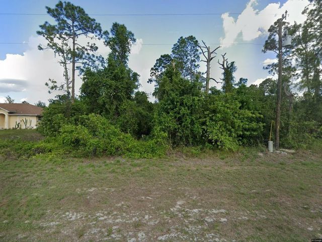 553 Eisenhower Boulevard, Lehigh Acres