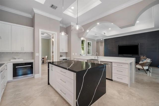 3 of 88 - 6890 Sw 94th Street, Pinecrest, FL