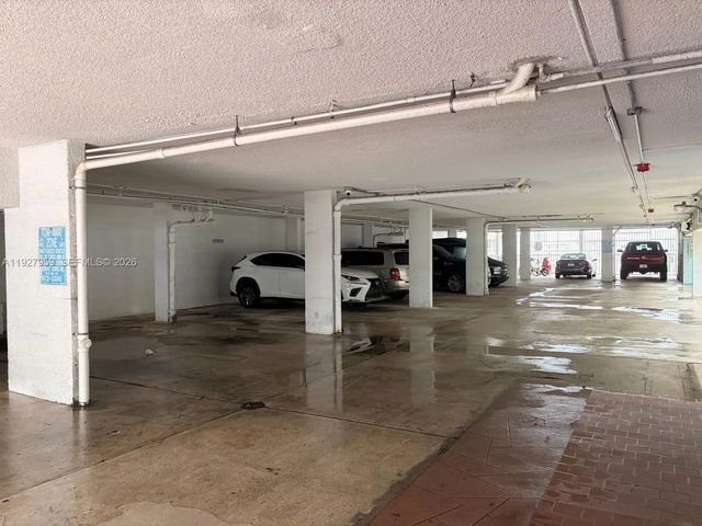 3 of 20 - 335 Collins Avenue #302, Miami Beach, FL