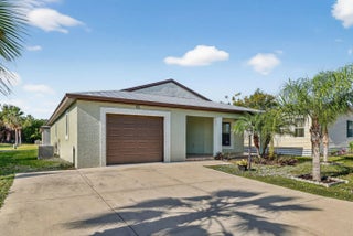 Photo of Listing #R11146597