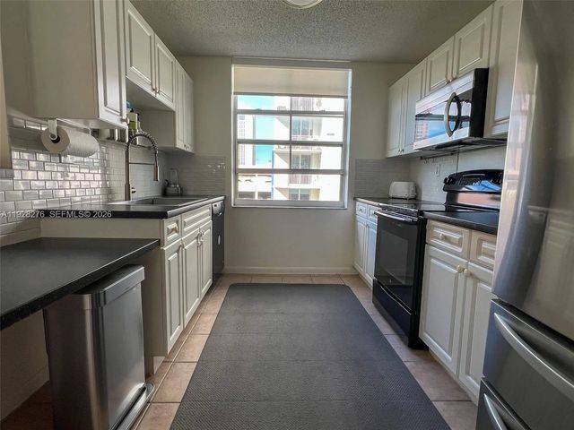 5 of 42 - 520 Se 5th Avenue #2303, Fort Lauderdale, FL