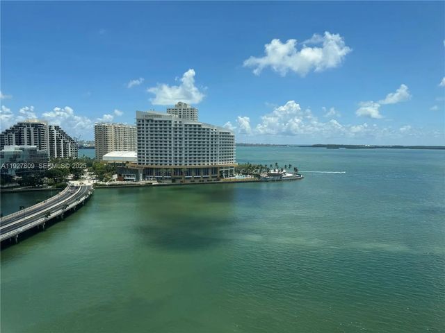 905 Brickell Bay Drive #1530 A-b, Miami