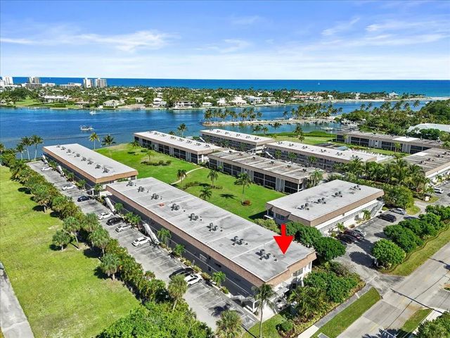 2 of 40 - 755 Saturn Street #h101, Jupiter, FL