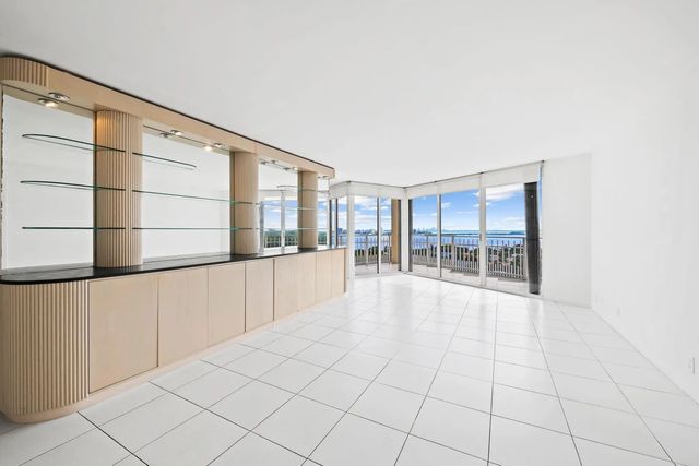 2 of 57 - 1000 Quayside Terrace #1606, Miami, FL