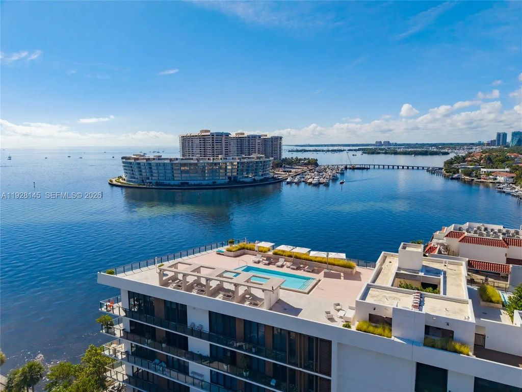 3581 E Glencoe Street #403, Miami