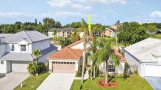 Photo of Listing #R11146744