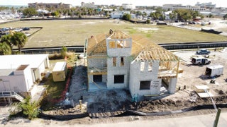 Photo of Listing #R11146763