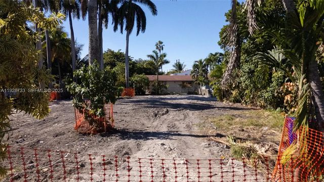 5 of 24 - 848 Nw 18th Avenue, Miami, FL