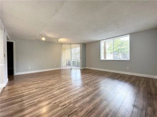 Photo of Listing #R11146818