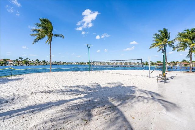 5 of 52 - 10750 Nw 66th Street #208, Doral, FL