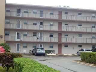 Photo of Listing #R11146886