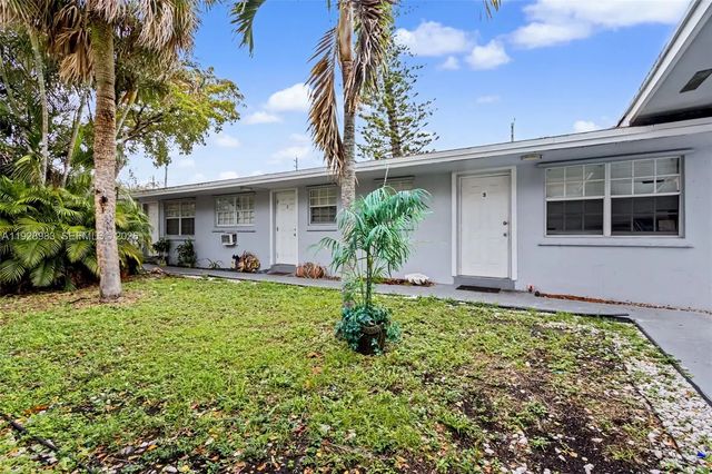 4 of 15 - 923 Se 2nd Avenue #1-6, Hallandale Beach, FL