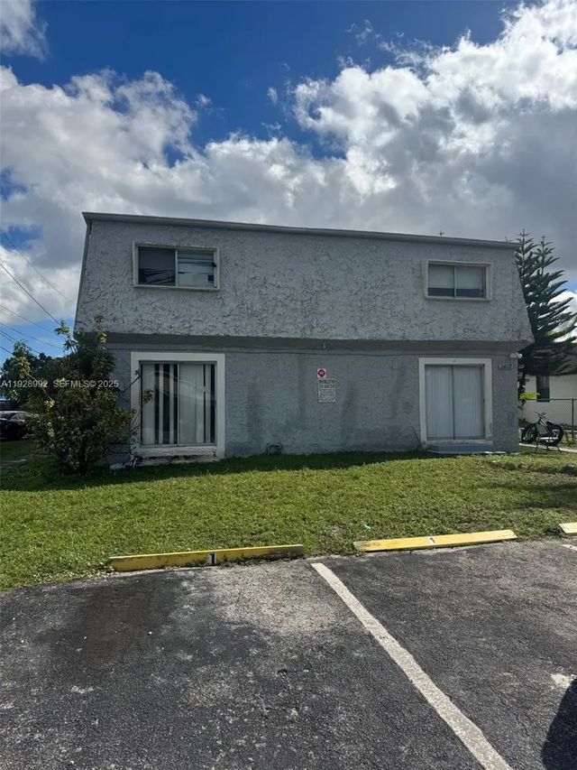 1410 Sw 44th Avenue #1-5, Fort Lauderdale