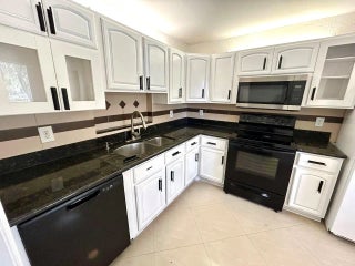 Photo of Listing #F10539364