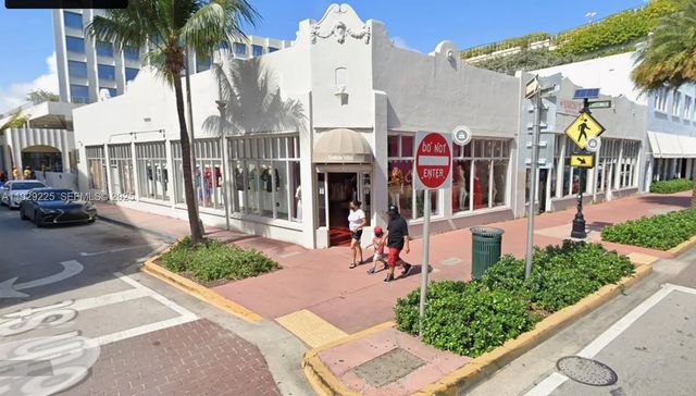604 Collins Avenue, Miami Beach