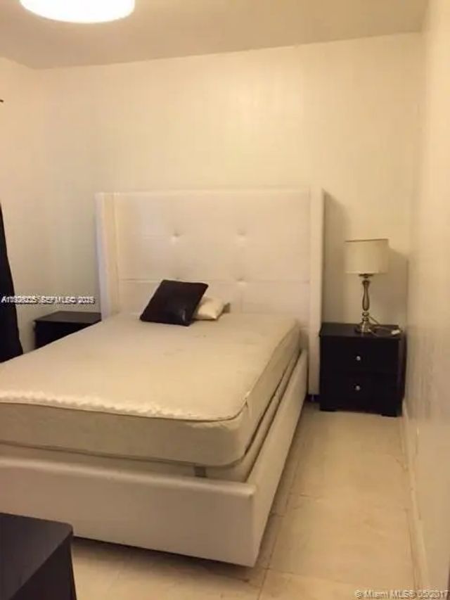 2 of 6 - 842 Meridian Avenue #1b, Miami Beach, FL