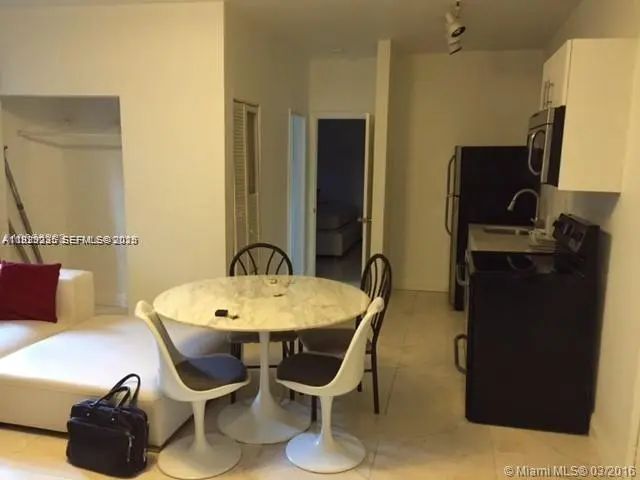 3 of 6 - 842 Meridian Avenue #1b, Miami Beach, FL