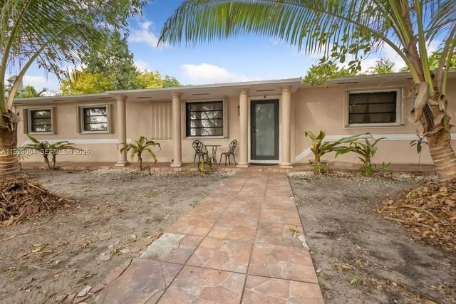 2 of 29 - 111 Ne 175th Street, North Miami Beach, FL