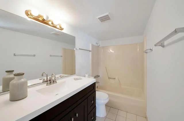 5 of 9 - 3527 La Palmas Court #a-1, Greenacres, FL