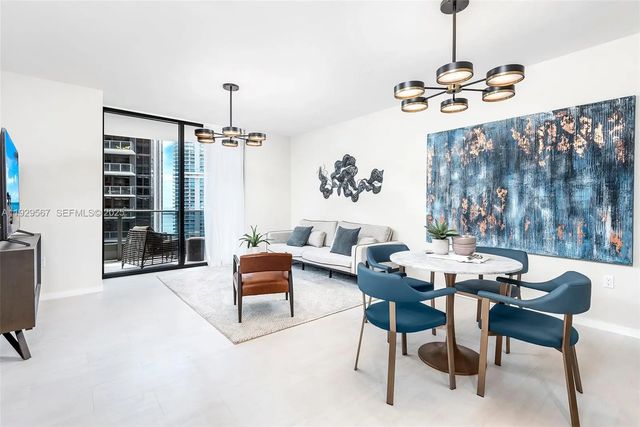 5 of 33 - 1000 Brickell Plaza #4005, Miami, FL