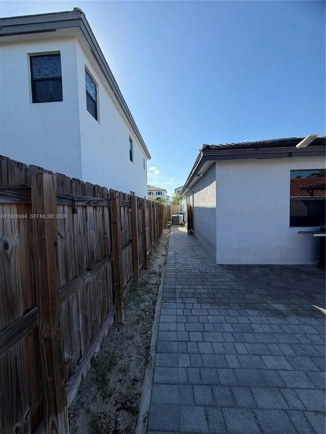 4 of 23 - 13361 Sw 284th Terrace, Homestead, FL